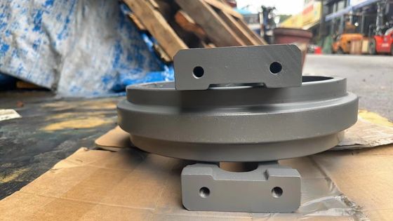 Technique de forgeage ou de coulée des roues de guidage des excavatrices traitées thermiquement
