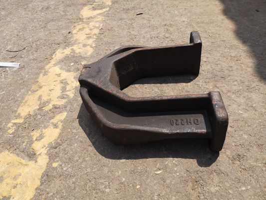 Base d'assemblage ressort de cylindre de tension/châssis en U de pelle DH220, Tous modèles de pelles disponibles.