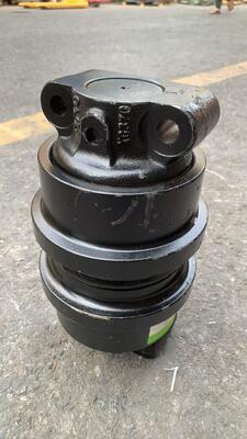 XCMG 370 Track Idler - Processus de normalisation de la chaleur résiduelle, anti-vieillissement et résistant à la corrosion, maintient la tension de la voie pour la mine / chantier de construction Applicable aux machines d'ingénierie de la pelle XCMG 370