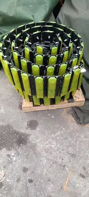 Assemblage de chenille d'excavatrice avec plaque en caoutchouc, assemblage de chenille avec patin pour pièces de train de roulement