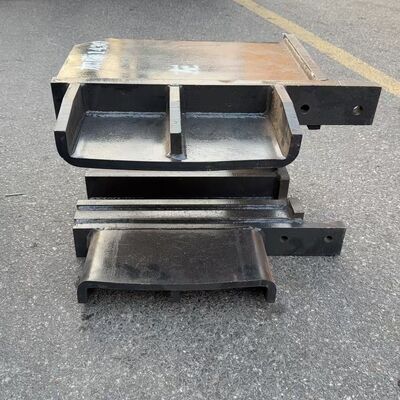 Yoke / fourchette avant pour Kato HD1430 pièces de train d'excavation,compatible avec Kato HD1430 train d'excavation fourchette avant, support de mâchoire, composants de train d'excavation, y compris quatre roues et une voie