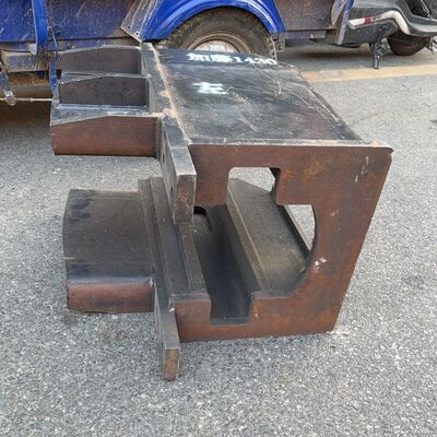 Yoke / fourchette avant pour Kato HD1430 pièces de train d'excavation,compatible avec Kato HD1430 train d'excavation fourchette avant, support de mâchoire, composants de train d'excavation, y compris quatre roues et une voie