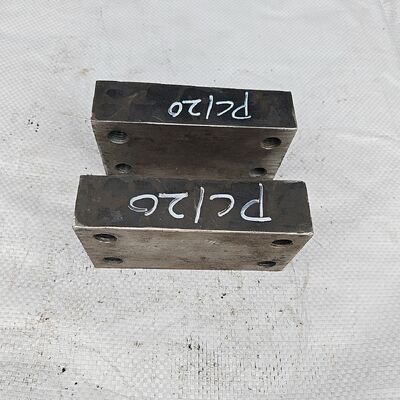 siège de roue de remorquage usiné CNC de précision pour les pelles Komatsu PC120 PC1205 PC1206 avec des trous de montage précis pour l'installation directe